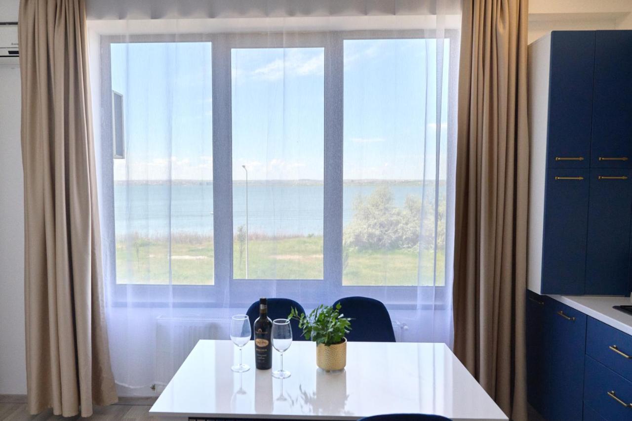 Alina Lake View Apartment 마마이아 외부 사진