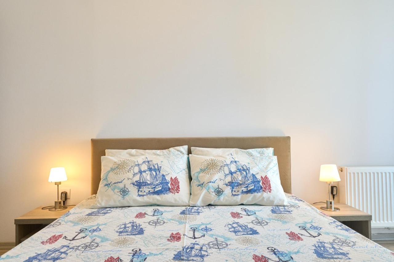 Alina Lake View Apartment 마마이아 외부 사진