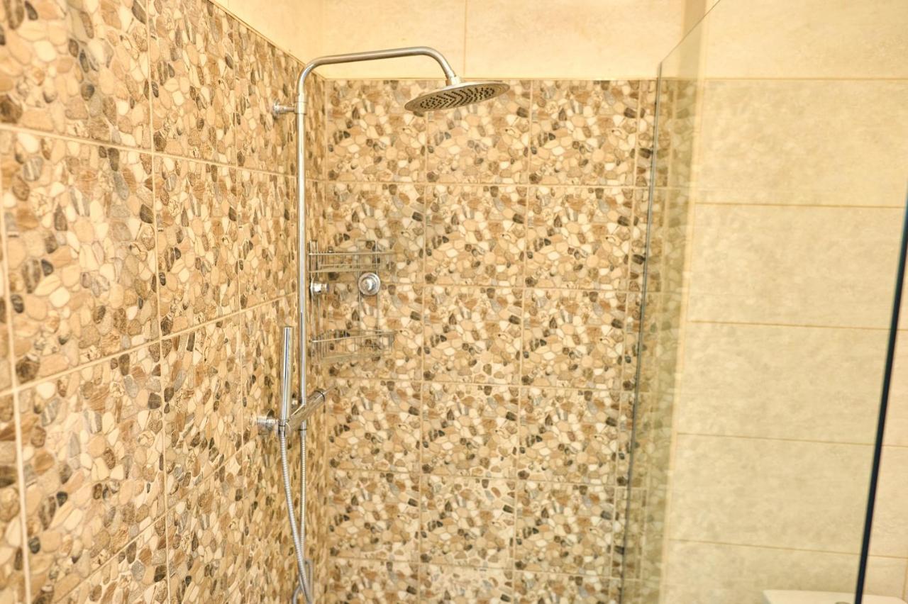 Alina Lake View Apartment 마마이아 외부 사진