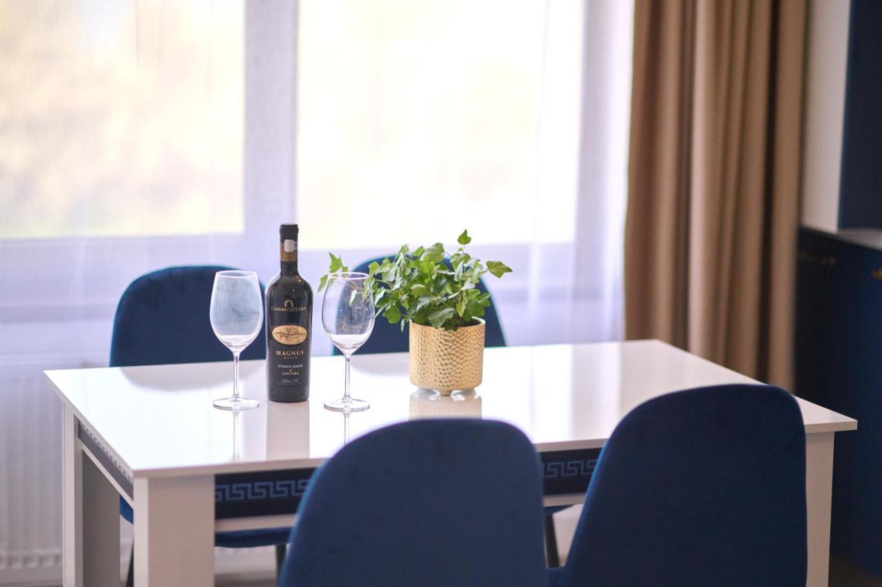 Alina Lake View Apartment 마마이아 외부 사진